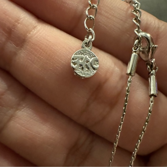 ✨2 for $30✨ Fifth Avenue Collection Silver Tone Blue Crystal Pendant Neclace - Picture 5 of 8